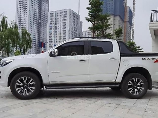 Cần bán Chevrolet Colorado 2.8 LTZ 4x4AT sản xuất tháng 12/2016, tên tư nhân chính chủ