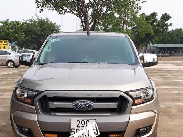 Bán Ford Ranger XLS 2,2 máy dầu, số tự động