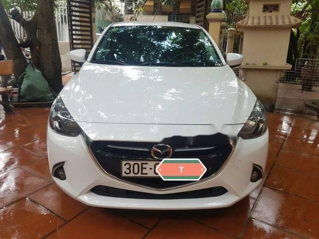 Cần bán xe Mazda 2 1.5 năm sản xuất 2016, màu trắng số tự động