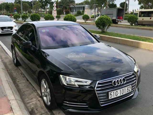 Bán Audi A4 cuối 2017 xe lướt mới chạy 8.000km, bao test hãng, nhập khẩu