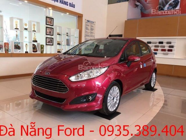 Duy nhất hôm nay, Ford Fiesta màu đỏ, giảm giá chỉ còn 499 - Gọi ngay 0935.389.404 Hoàng Ford Đà Nẵng