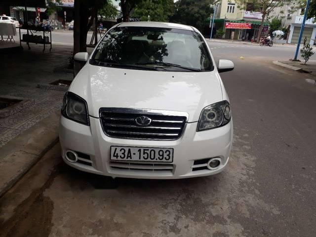 Cần bán Daewoo Gentra đời 2008, màu trắng