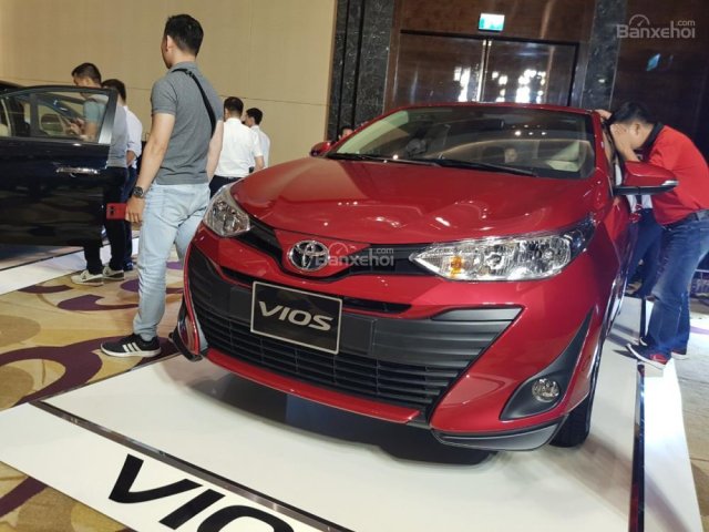 Toyota Vios 1.5E CVT 2019 nhận đặt xe và giao xe sớm, hỗ trợ vay trả góp tới 90%