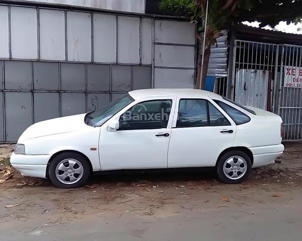 Bán Fiat Tempra năm 2000, màu trắng, 39tr