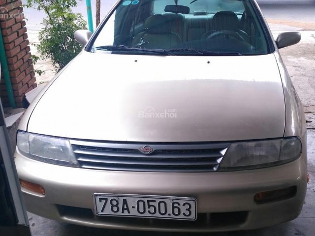 Cần bán xe Nissan Bluebird SSS đời 1996, nhập khẩu giá cạnh tranh0