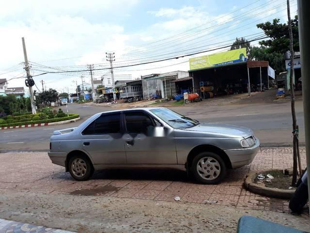 Bán xe Peugeot 405 năm sản xuất 1991, màu bạc chính chủ, giá 43tr0