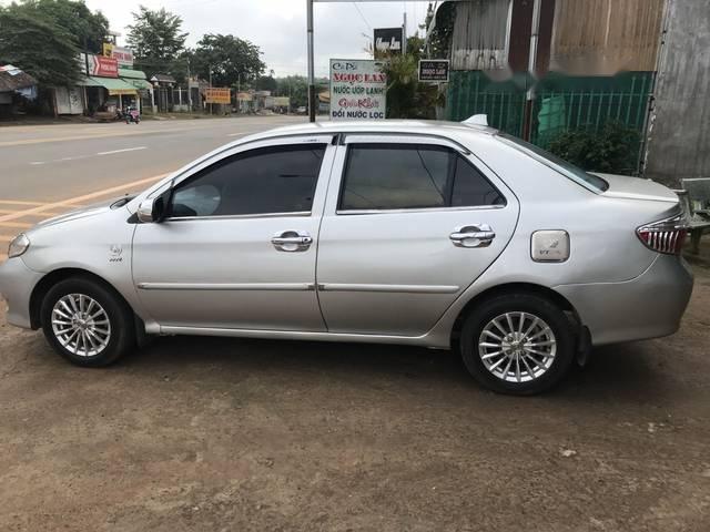 Chính chủ bán Toyota Vios G năm sản xuất 2006, màu bạc