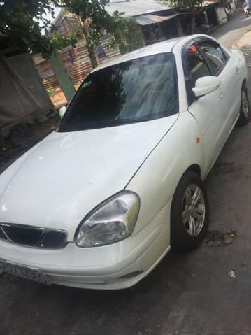 Bán xe Daewoo Nubira CDX đời 2000, màu trắng, nhập khẩu nguyên chiếc, 65 triệu