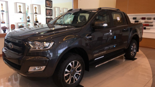 Cần bán xe Ford Ranger 3.2 AT năm sản xuất 2018, xe nhập