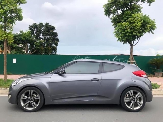 Cần bán Hyundai Veloster 1.6 AT GDI sản xuất 2012, màu xám, xe nhập