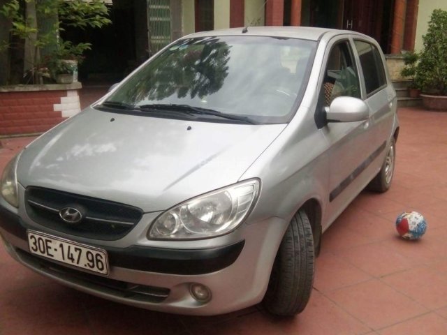 Cần bán Hyundai Getz 2009, màu bạc, nhập khẩu nguyên chiếc