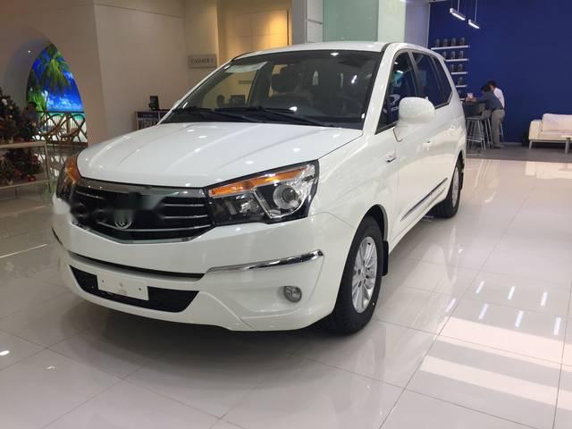 Bán Ssangyong Stavic 2017, màu trắng, nhập khẩu