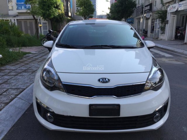 Cần bán Kia Rio 1.4MT sản xuất năm 2016, màu trắng, nhập khẩu nguyên chiếc