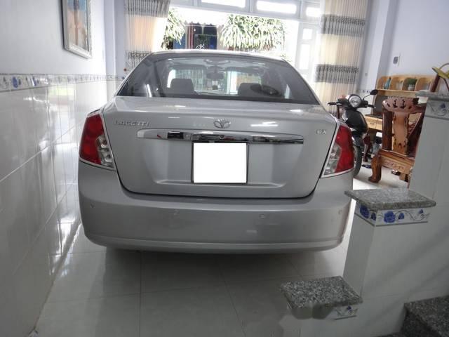 Cần bán Daewoo Lacetti Tôi 2010, màu bạc, 238tr