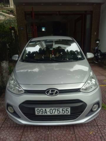 Bán xe Hyundai Grand i10 năm 2014, màu bạc chính chủ