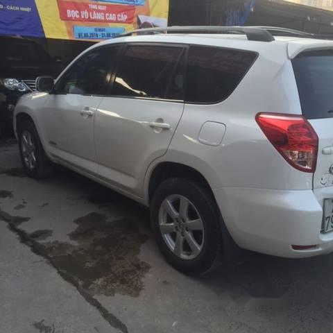 Cần bán Toyota RAV4 Limited đời 2006, màu trắng, nhập khẩu