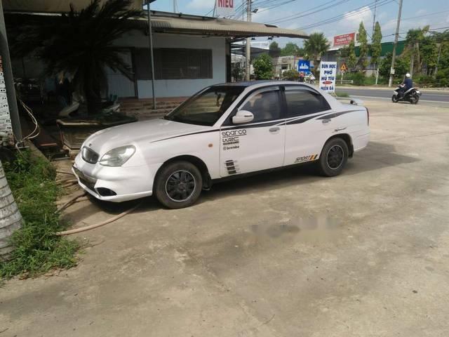 Bán xe Daewoo Nubira sản xuất năm 2003, màu trắng, 89tr