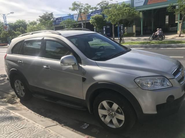 Bán Chevrolet Captiva sản xuất năm 2009, màu bạc, giá tốt