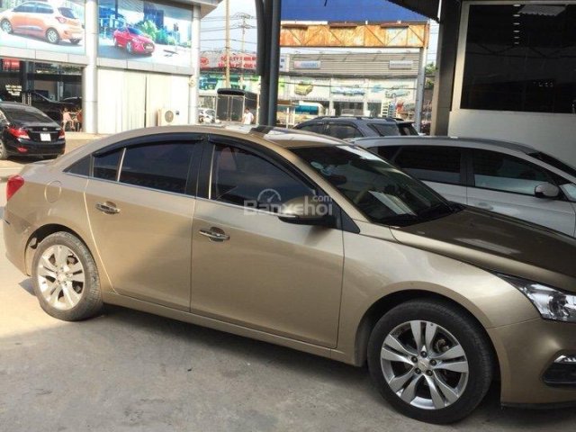 Bán Chevrolet Cruze LTZ 1.8AT màu vàng cát, số tự động, sản xuất 2016, biển Sài Gòn mẫu mới0