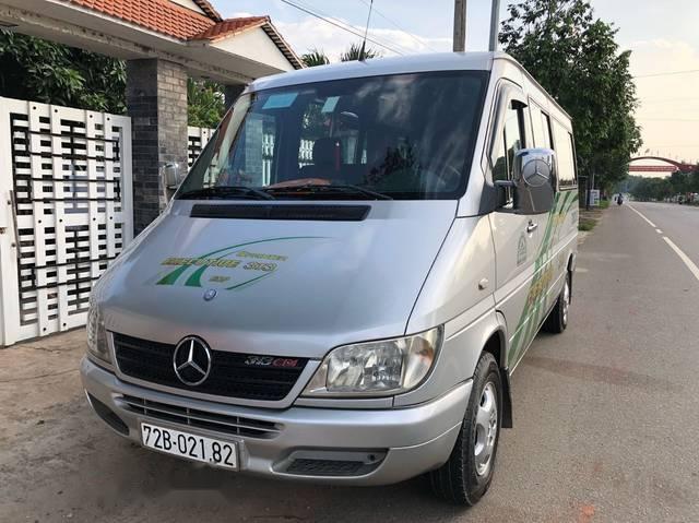 Bán xe Mercedes Sprinter đời 2010, màu bạc giá cạnh tranh