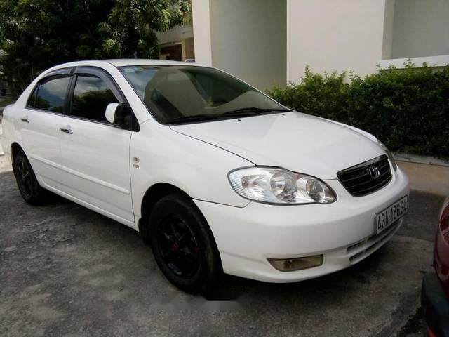 Cần bán xe Toyota Corolla Altis 2002, màu trắng, số sàn tại Đà Nẵng