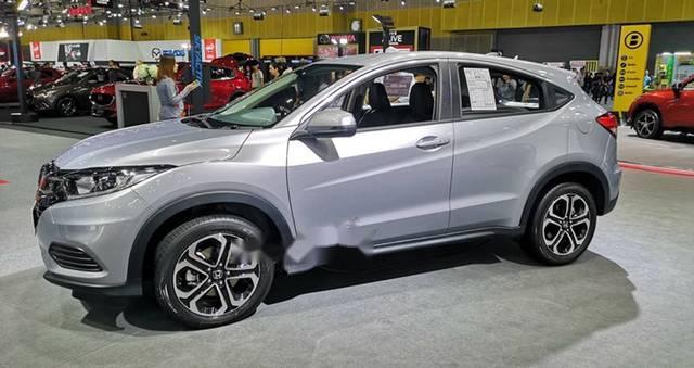 Bán xe Honda HR-V năm sản xuất 2018, nhập khẩu, giao xe tháng 10