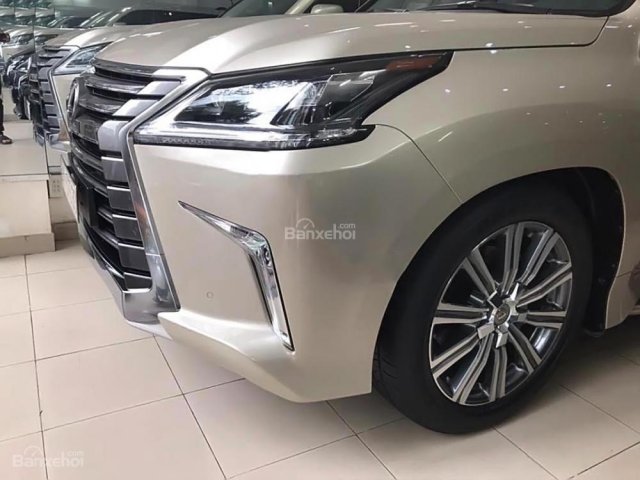 Bán xe Lexus LX 570 2016 nhập khẩu Trung Đông