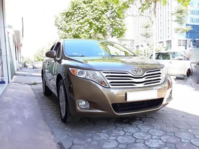 Bán Toyota Venza 2.7L Sx 2010, nhập Mỹ, màu nâu