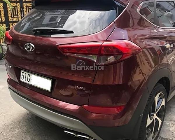 Cần bán xe Hyundai Tucson 1.6 AT Turbo sản xuất 2017, màu đỏ như mới  