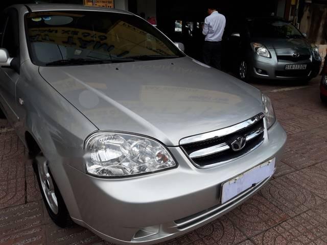 Bán Daewoo Lacetti đời 2011, màu bạc như mới, 270 triệu