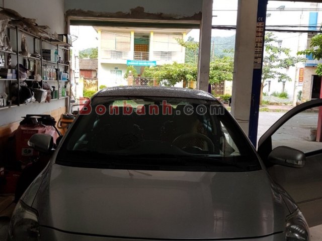 Bán xe Toyota Vios 2009, màu bạc, nhập khẩu nguyên chiếc giá cạnh tranh0