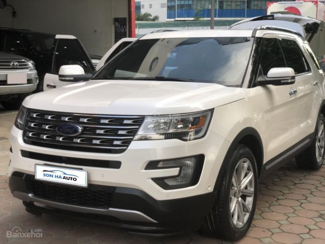 Cần bán Ford Explorer Limited 2.3L EcoBoost đời 2016, màu trắng, xe nhập