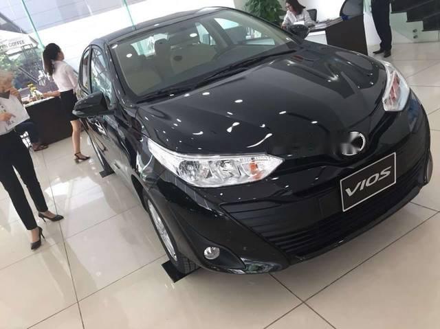 Cần bán xe Toyota Vios sản xuất năm 2018, màu đen, giá chỉ 531 triệu