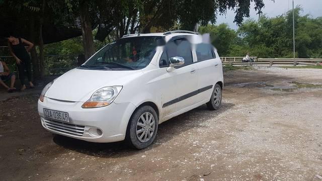 Cần bán lại xe Chevrolet Spark đời 2009, màu trắng  