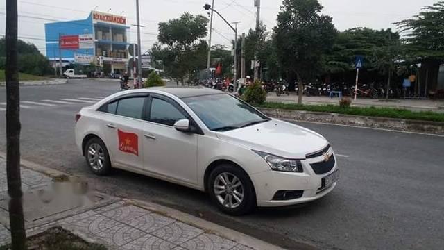 Bán xe Chevrolet Cruze sản xuất năm 2014, màu trắng, giá 375tr