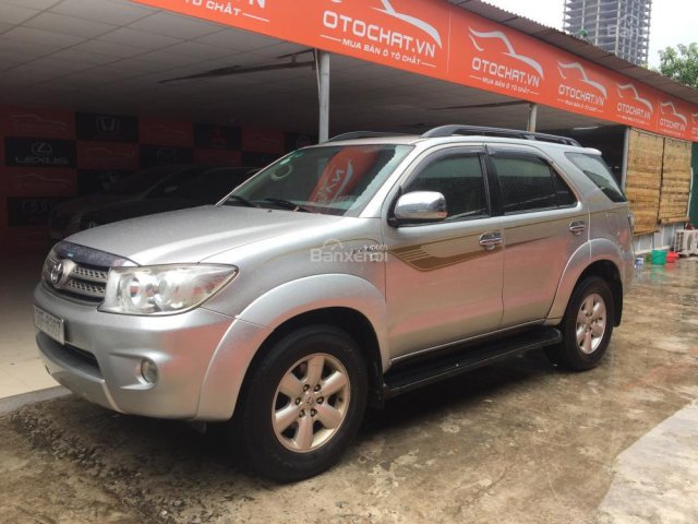 Bán Toyota Fortuner 2.7 V 4x4 AT 2010