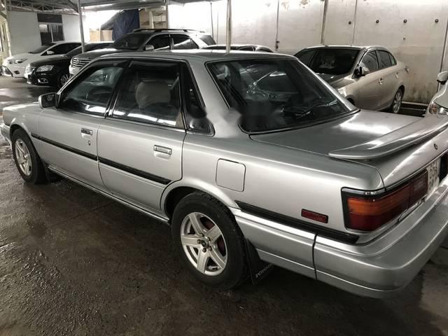 Bán Toyota Camry sản xuất năm 1987, màu bạc, xe nhập xe gia đình, 85 triệu