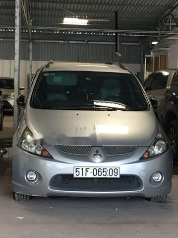 Bán Mitsubishi Grandis 2006, màu bạc xe gia đình, giá chỉ 354 triệu