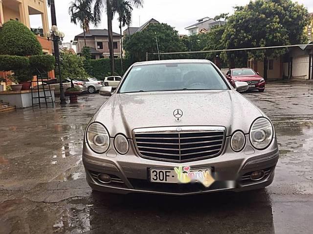 Bán Mercedes E200 sản xuất 2009, 515 triệu