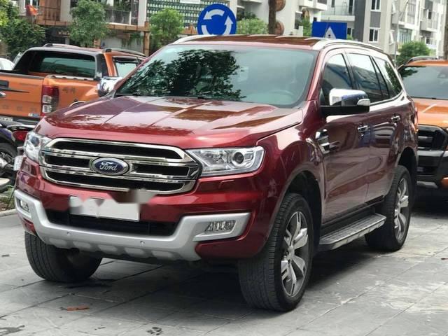 Bán Ford Everest Titanium 2.2AT Diesel 2016, lăn bánh 2 vạn 2 màu đỏ đô, cực đẹp