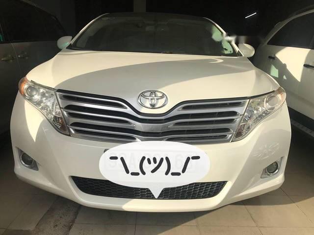 Cần bán xe Toyota Venza sản xuất năm 2011, màu trắng giá cạnh tranh