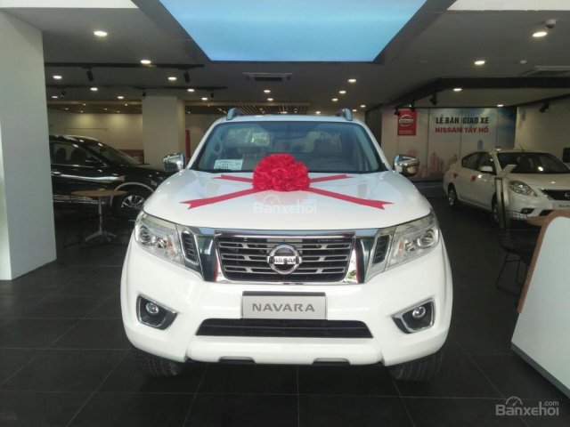 Nissan Navara VL đời 2018, màu trắng, nhập khẩu