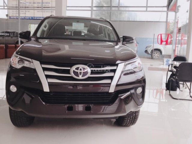 Cần bán Toyota Fortuner đời 2019, giá thấp nhất thị trường, có xe giao ngay