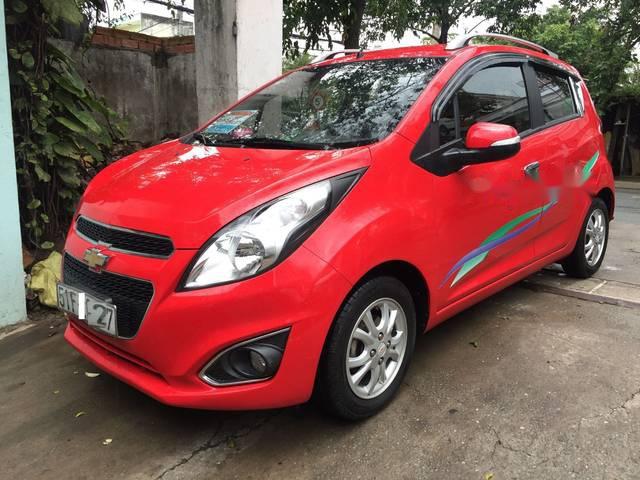 Bán xe Chevrolet Spark năm sản xuất 2015, màu đỏ 