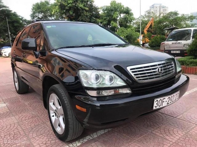 Chính chủ cần bán Lexus RX300, vin 2002, đăng ký lần đầu 2011