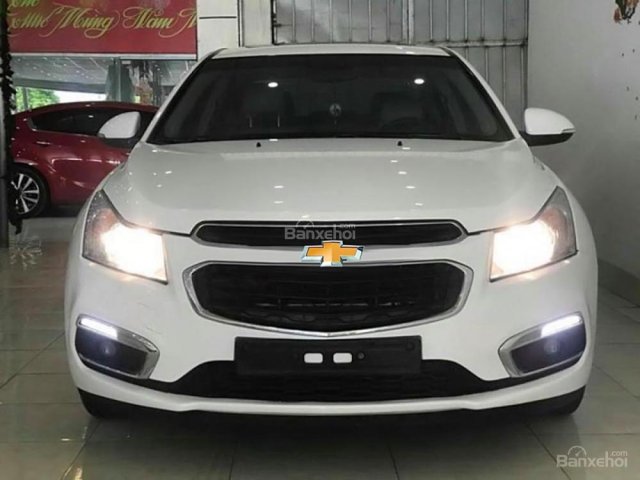 Bán Chevrolet Cruze 1.8AT sản xuất năm 2016, màu trắng 
