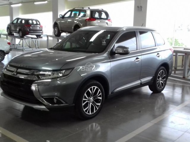 Bán Mitsubishi Outlander 2.4 CVT Premium sản xuất 2018