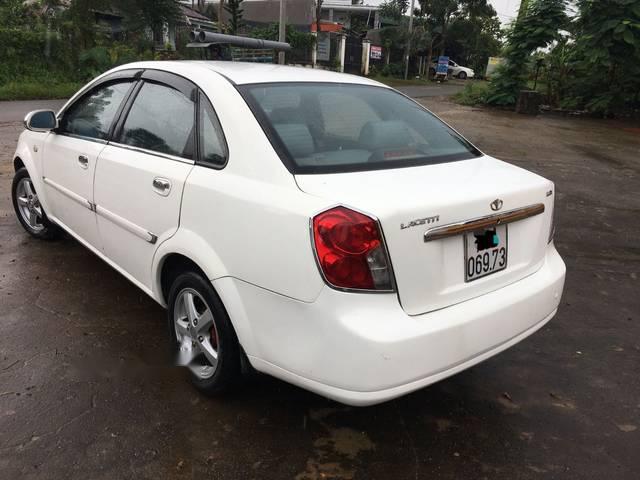 Bán lại xe Daewoo Lacetti đời 2004, màu trắng, xe nhập