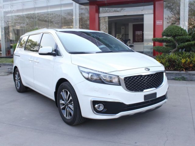 Bán Kia Sedona 2018 - hỗ trợ vay 85%, giảm giá tiền mặt, KM bảo hiểm thân vỏ và nhiều ưu đãi lớn. LH 0909 647 995