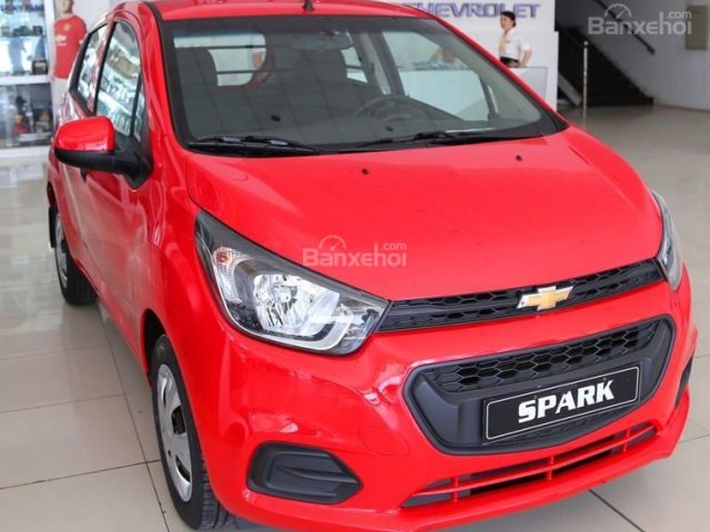 Bán xe Chevrolet Spark, trả trước 50 triệu nhận ngay Spark Duo